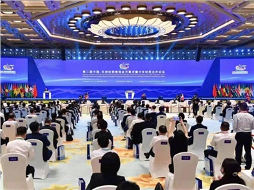 第二届中非经贸博览会开幕，圣澳威斯载誉大会指定服装品牌